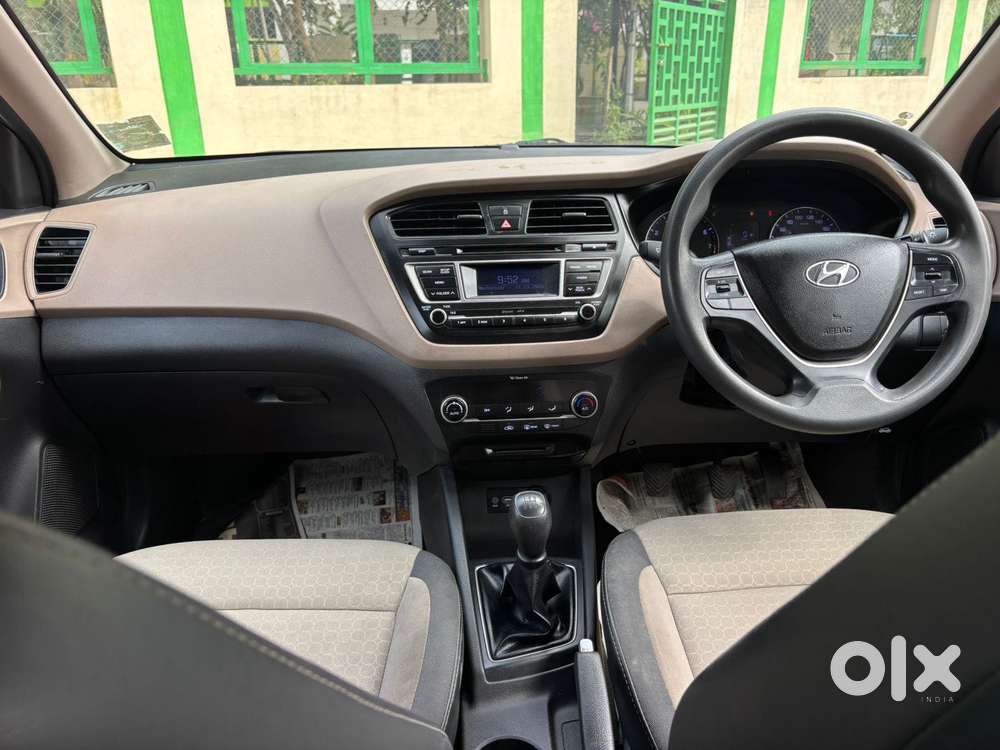 Hyundai I20 Sportz 1.2 Bs-iv, 2015, Petrol