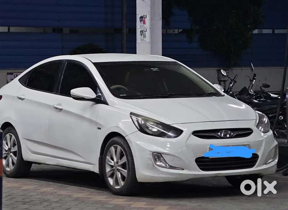 Hyundai Verna Crdi 2012