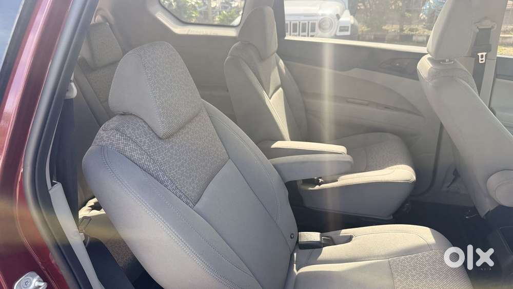 Mahindra Marazzo M2, 2019, Diesel