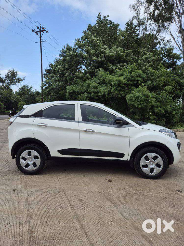Tata Nexon 1.5 Revotorq Xm (s), 2019, Diesel