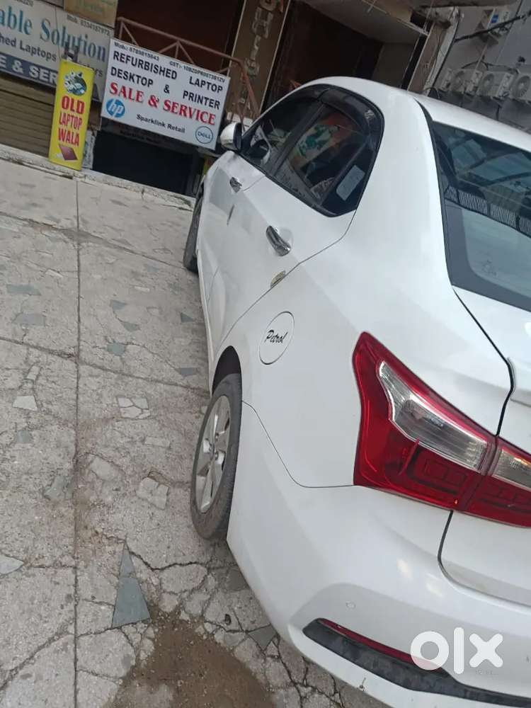 Hyundai Xcent 58000 Km Driven