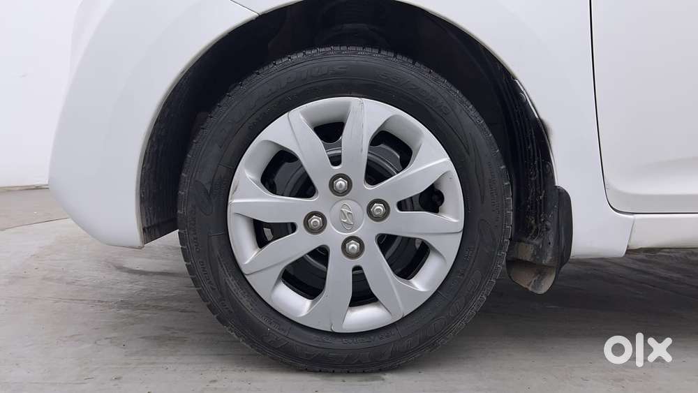 Hyundai Eon Magna +, 2016, Petrol