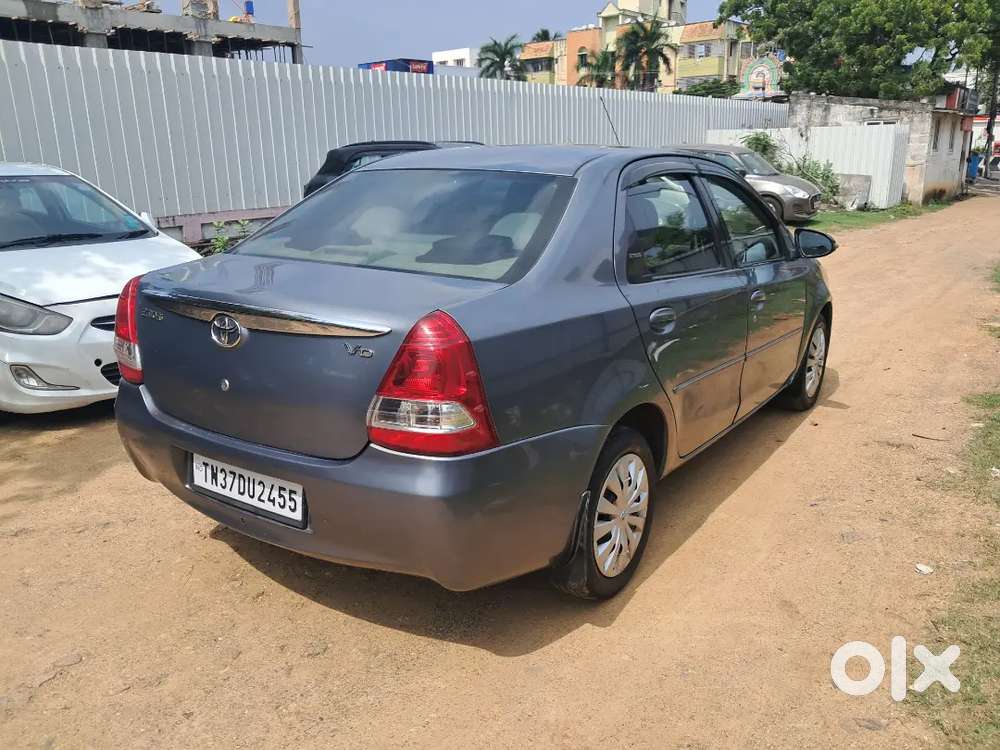 Toyota Etios 2015 Diesel 110000 Km Driven