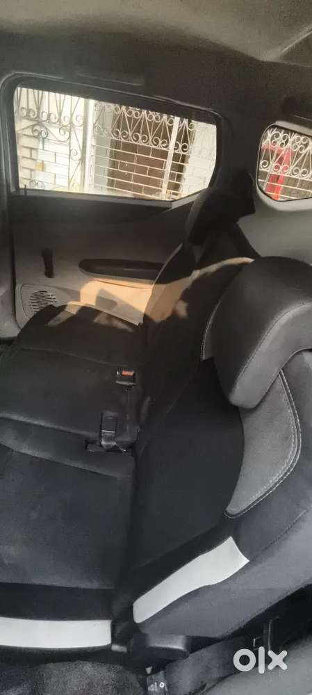 7 Seater Car Loan Provide 75% Renault Triber 1.0 Rxt 2024