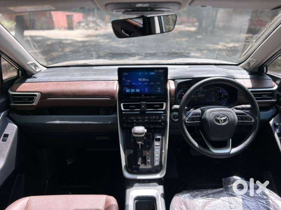 Toyota Innova Crysta [2020-ongoing] 2.7 Zx At 7 Str, 2024, Petrol