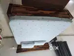 Wakefit king size sheeshm wood bed in exillent condition