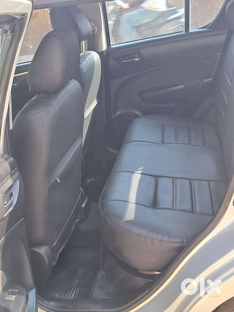 Maruti Suzuki Swift Vxi + Manual, 2012, Cng & Hybrids