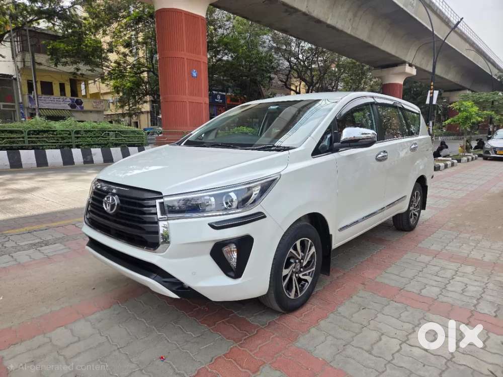 Toyota Innova Crysta [2020-ongoing] 2.4 Vx 7 Str, 2022, Diesel