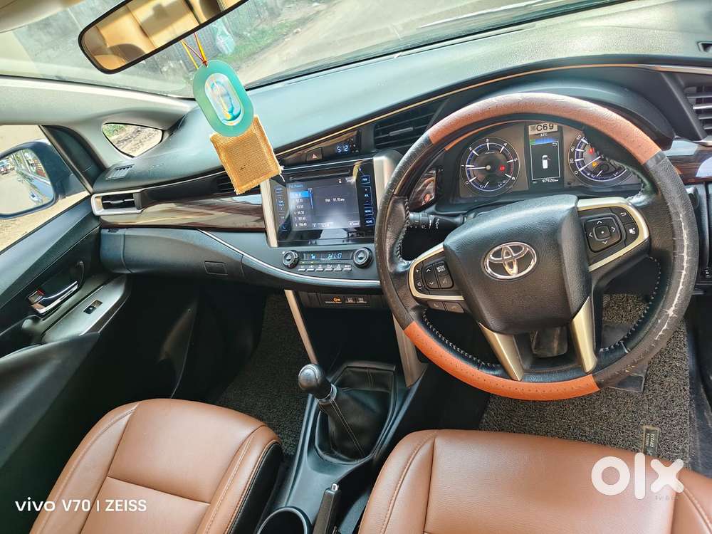Toyota Innova Crysta 2.4 V 7 Str, 2018, Diesel