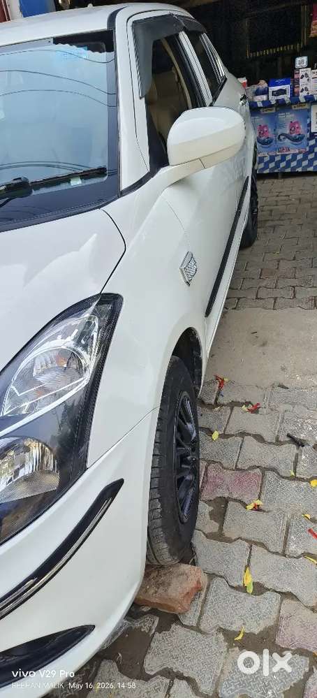 Maruti Suzuki Dzire 2018 Cng & Hybrids 65000 Km Driven