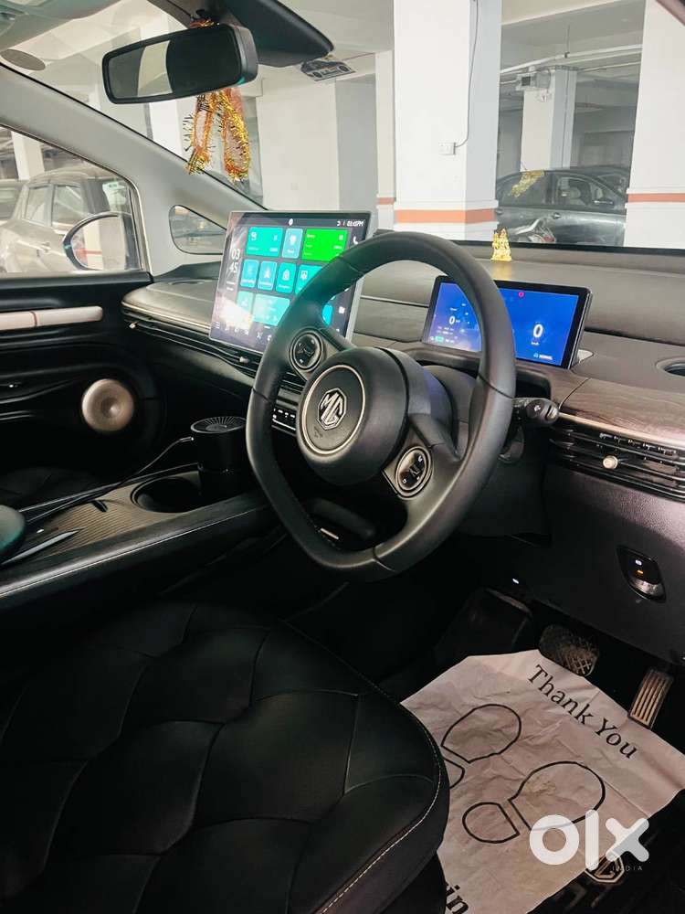 Mg Windsor Ev Essence