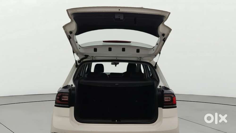 Volkswagen Taigun 1.0 Tsi Topline At, 2022, Petrol