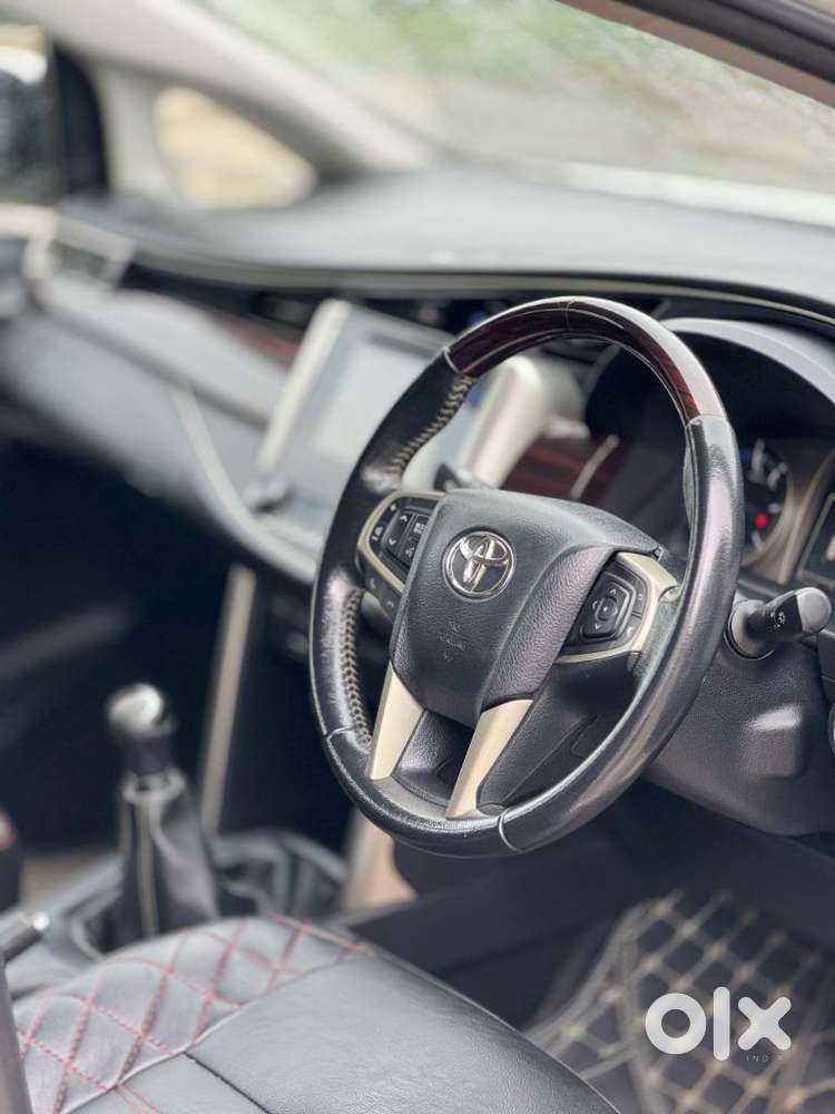 Toyota Innova Crysta 2.4 V 7 Str, 2018, Diesel