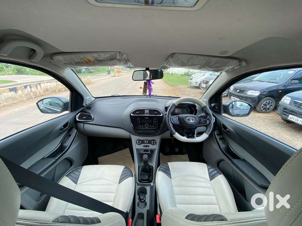 Tata Tiago 1.2 Revotron Xt (o), 2020, Petrol