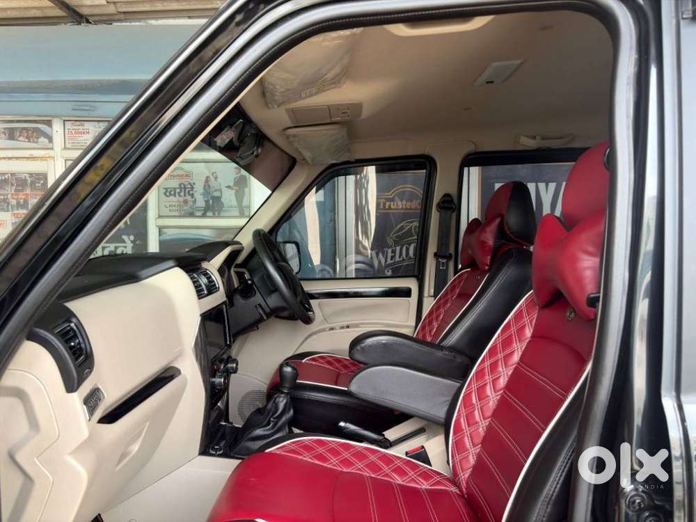 Mahindra Scorpio Classic 2.2 S 11 Mt 7 Str, 2025, Diesel