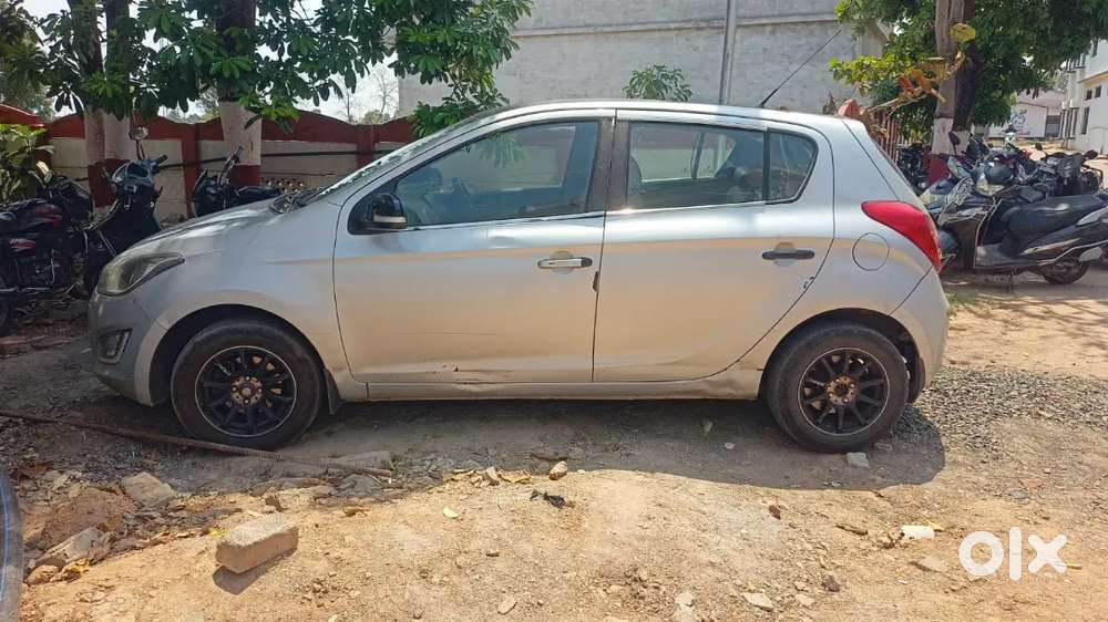 Hyundai I20 Sportz Diesel Car 2013