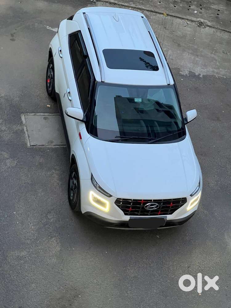 Hyundai Venue Sx(o) Executive Diesel 2020 Model