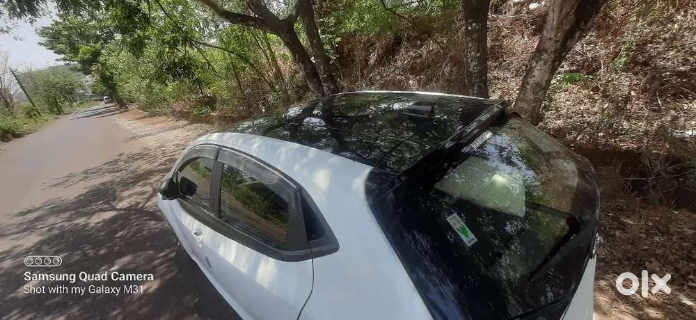 Top End , Dct, Sunroof, Duel Tone