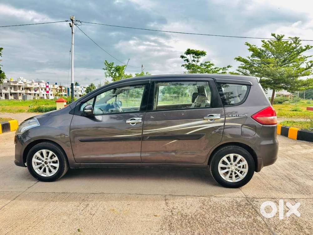 Maruti Suzuki Ertiga 2013