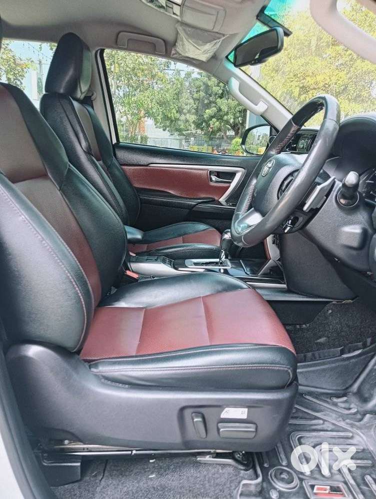 Toyota Fortuner Legender 4x2 At 2.8, 2023, Diesel