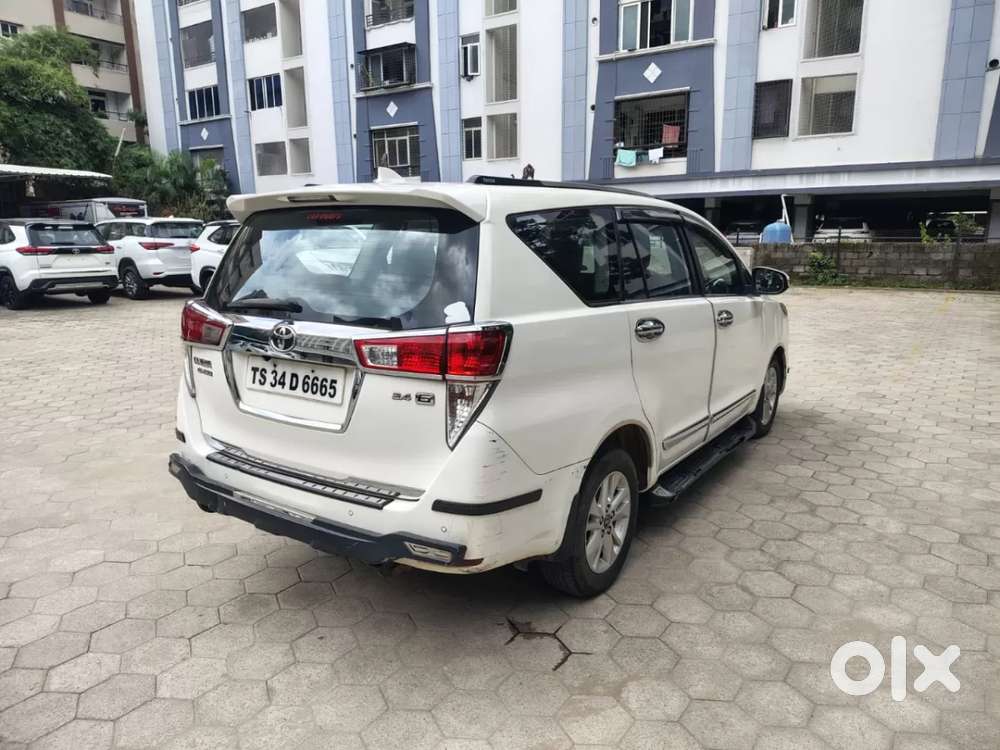 Toyota Innova Crysta 2.4 G Mt 7 Str, 2019, Diesel