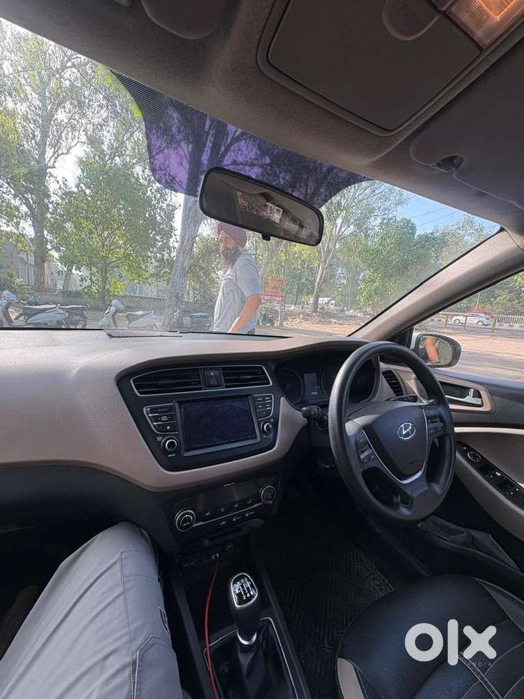 Hyundai I20 2018 Diesel 42000 Km Driven