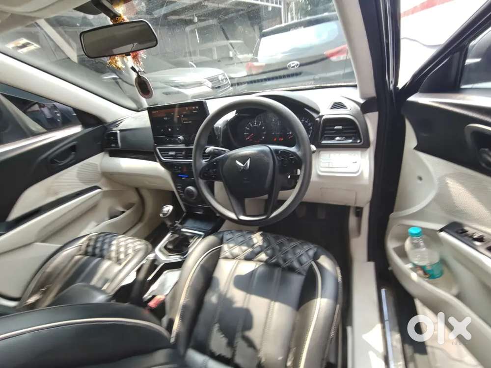 Mahindra Xuv 3xo Petrol 2024