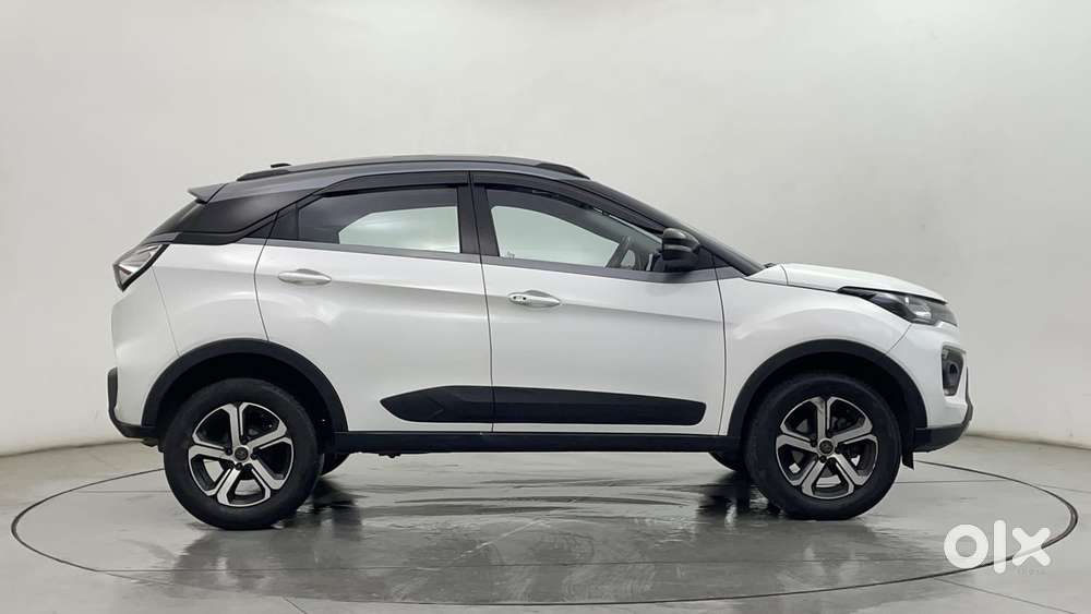 Tata Nexon Amt Xza Plus, 2022, Petrol