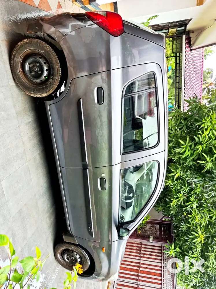 Maruti Suzuki 800 2013 Petrol Manual Ac