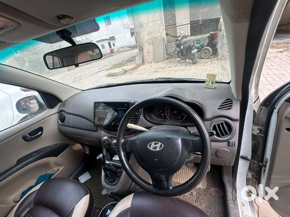 Hyundai I10 Sportz 2011 Year
