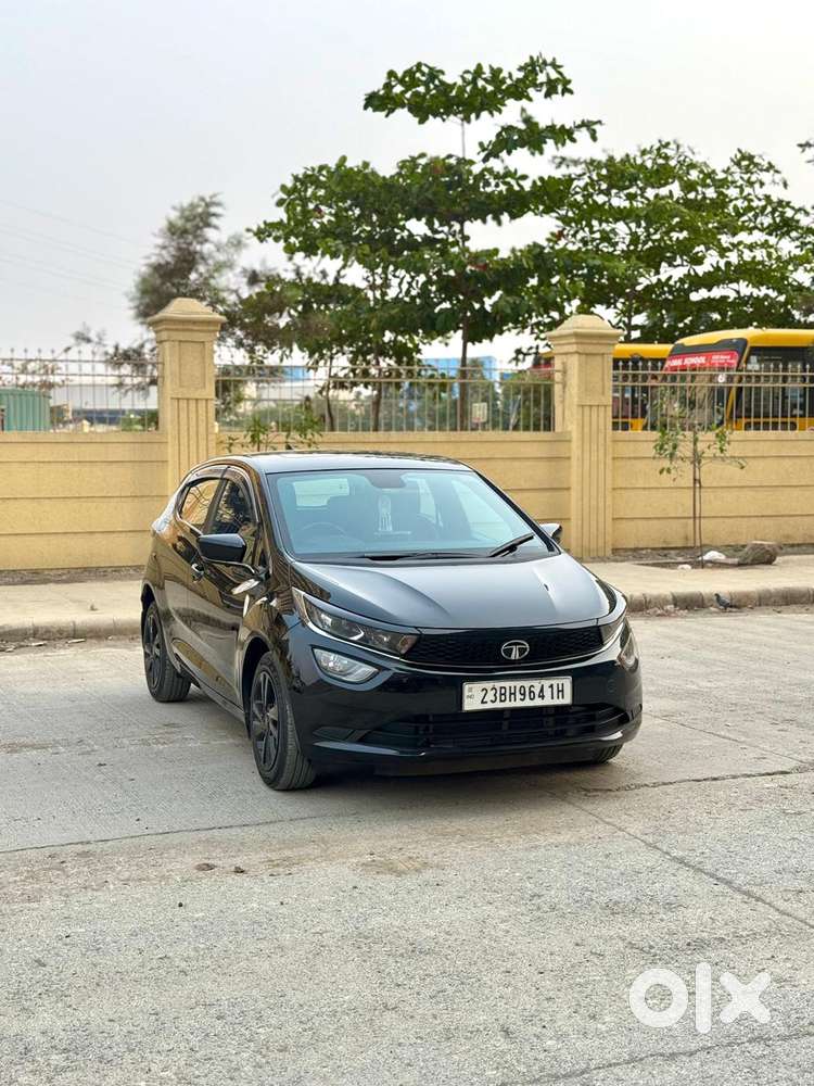 Tata Altroz Xz Plus (s), 2023, Petrol