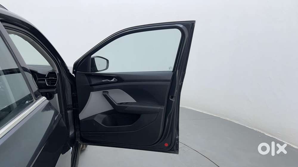 Skoda Kushaq Style 1.0l Tsi Mt, 2022, Petrol