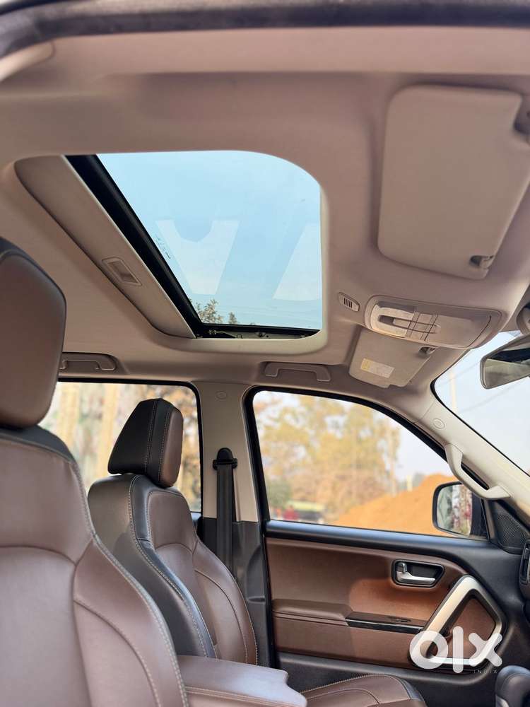 Mahindra Scorpio N D At 2wd Z8 S 7s Z8 Select, 2025, Diesel