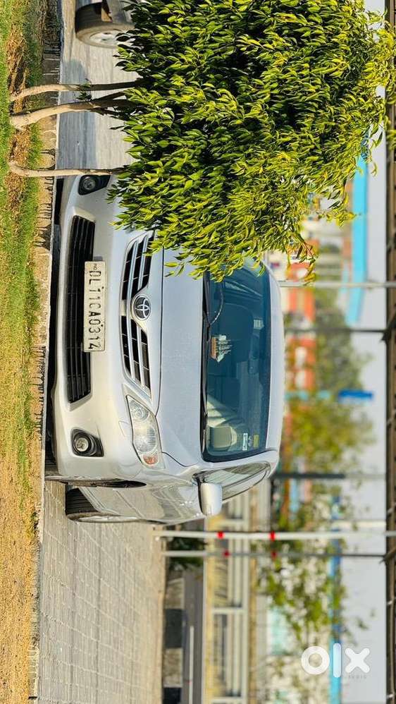 Toyota Car 2012 Petrol