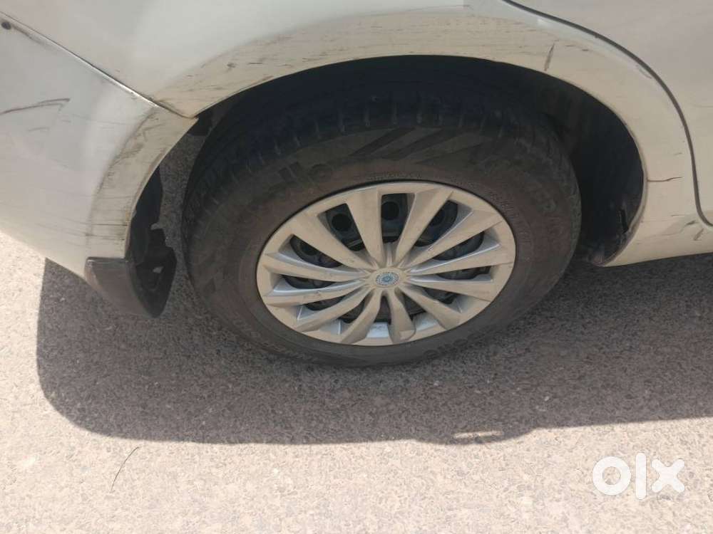 Maruti Suzuki Dzire 1.2 Vxi, 2012, Petrol