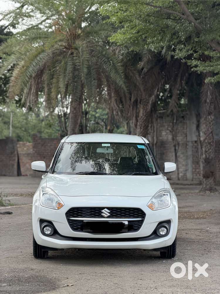 Maruti Suzuki Swift Vxi Optional, 2021, Petrol