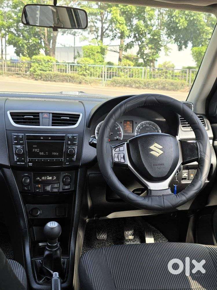 Maruti Suzuki Swift Zxi, 2011, Cng & Hybrids
