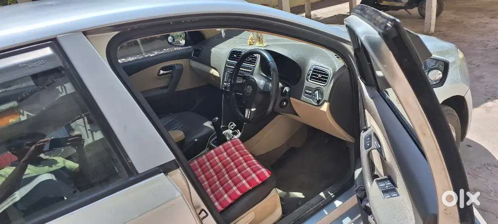 Volkswagen Vento 2010 Cng & Petrol