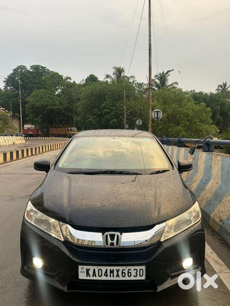 The Honda City I-vtec 2014