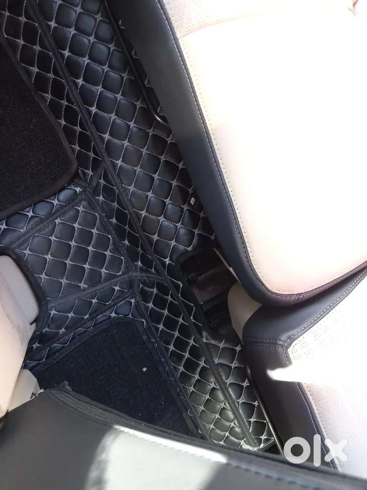 Maruti Suzuki Ertiga 2023 Cng & Hybrids Well Maintained