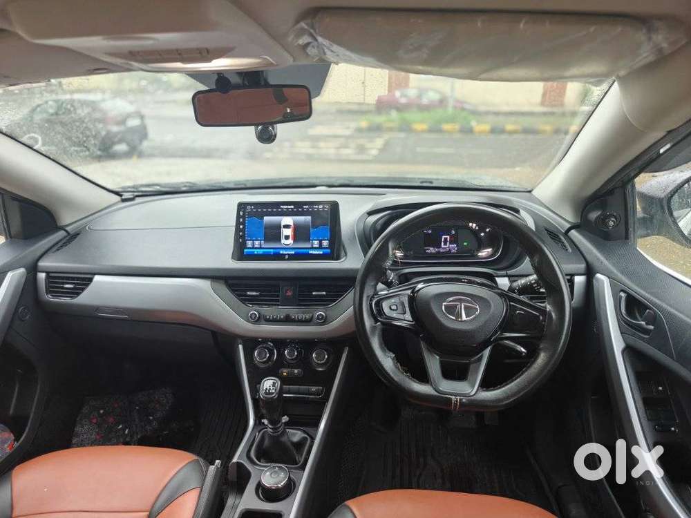 Tata Nexon 1.5 Revotorq Xm (s), 2022, Petrol