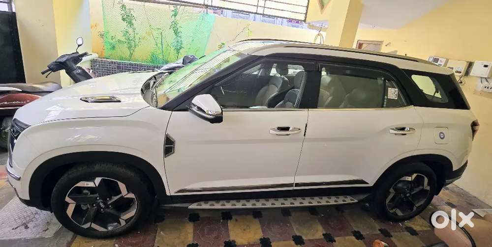 Best In Town - Hyundai Alcazar Signature 2.0 (o) At 2022 Petrol