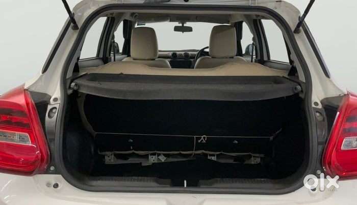 Maruti Suzuki Swift, 2022, Petrol