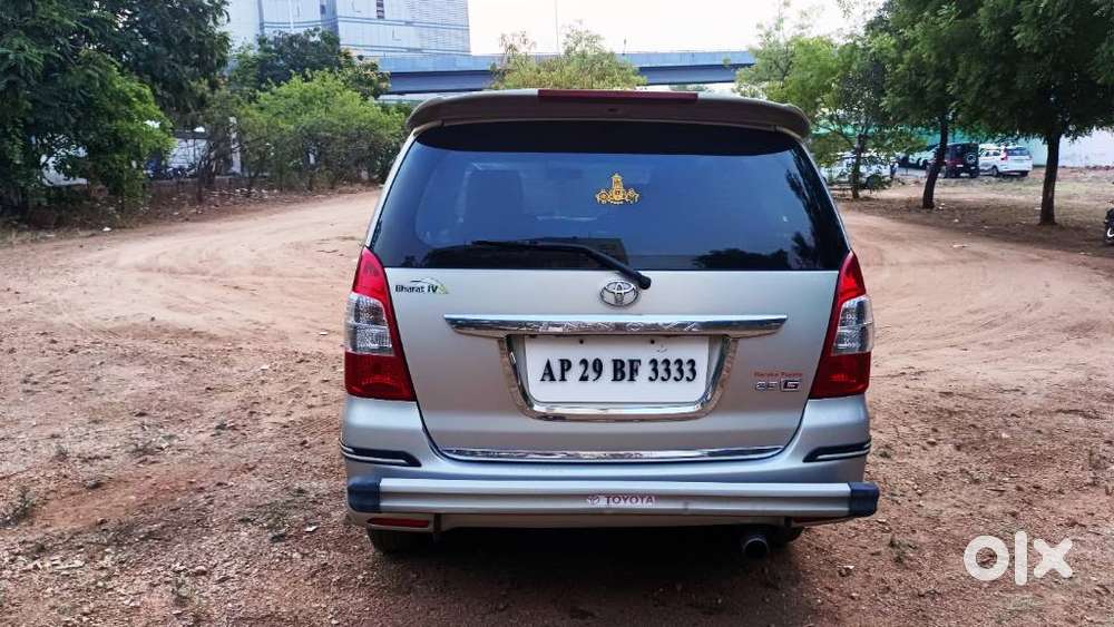 Toyota Innova, 2013