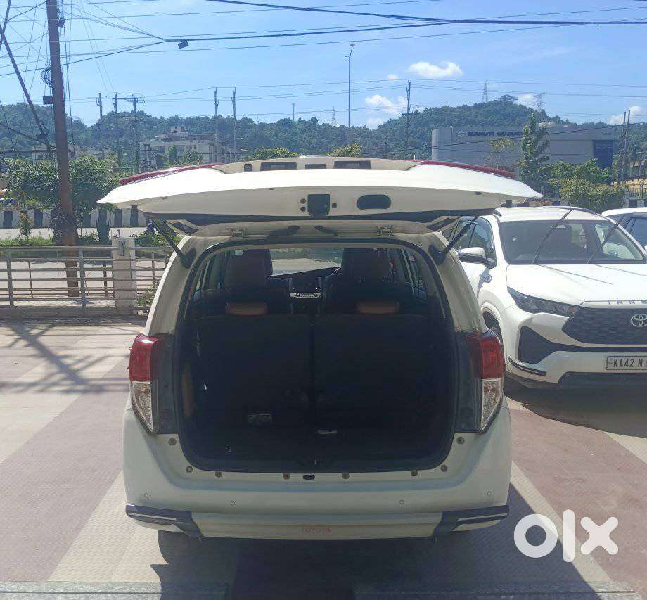 Toyota Innova Crysta 2.4 Z 7 Str, 2020, Diesel