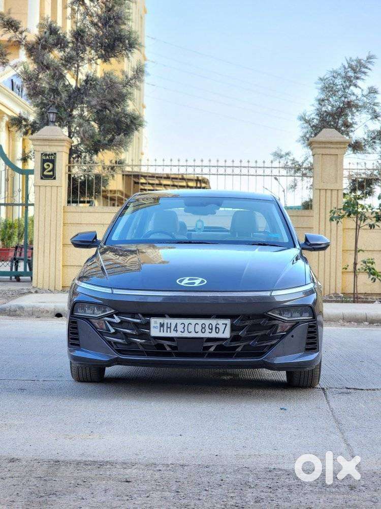 Hyundai Verna 1.5 Sx (o) Ivt, 2023, Petrol