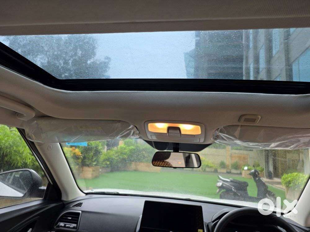 Mahindra Xuv 3xo Ax5 Pm At, 2024, Petrol