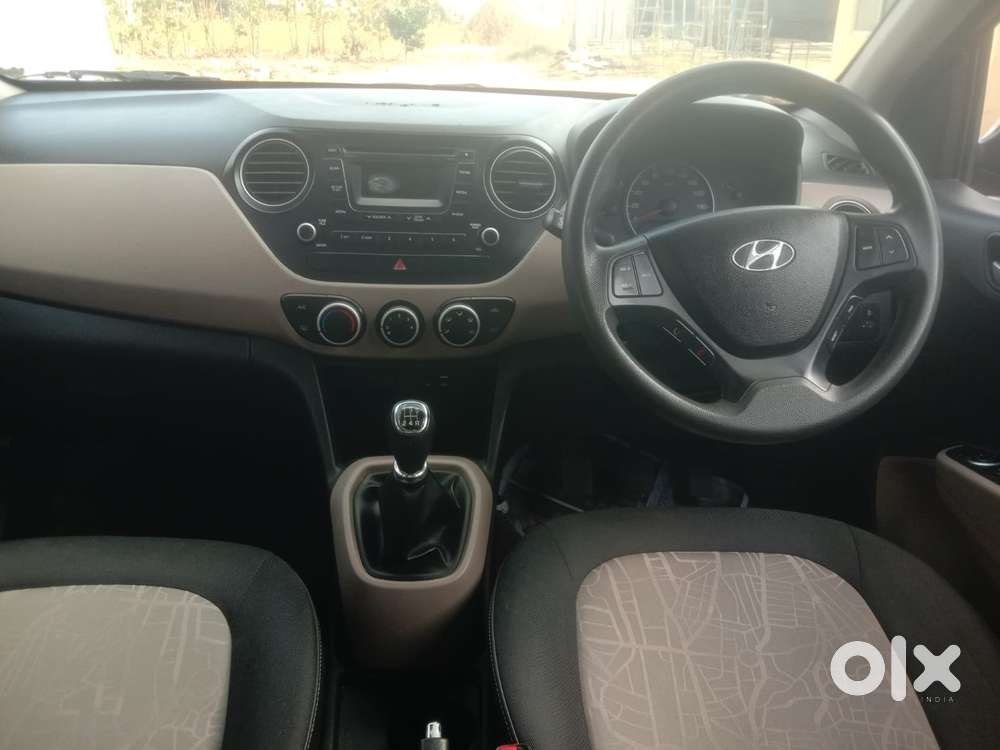 Hyundai Grand I10 2013-2016 Sportz, 2015, Petrol