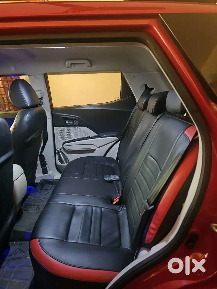 Mahindra Xuv300 2020 Petrol Well Maintained