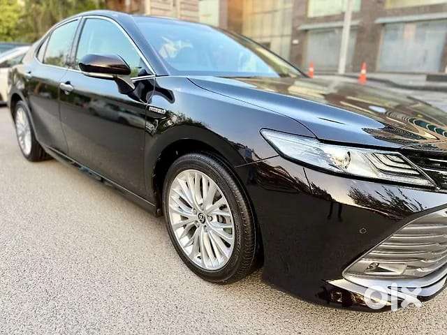 Toyota Camry Hybrid, 2020, Petrol